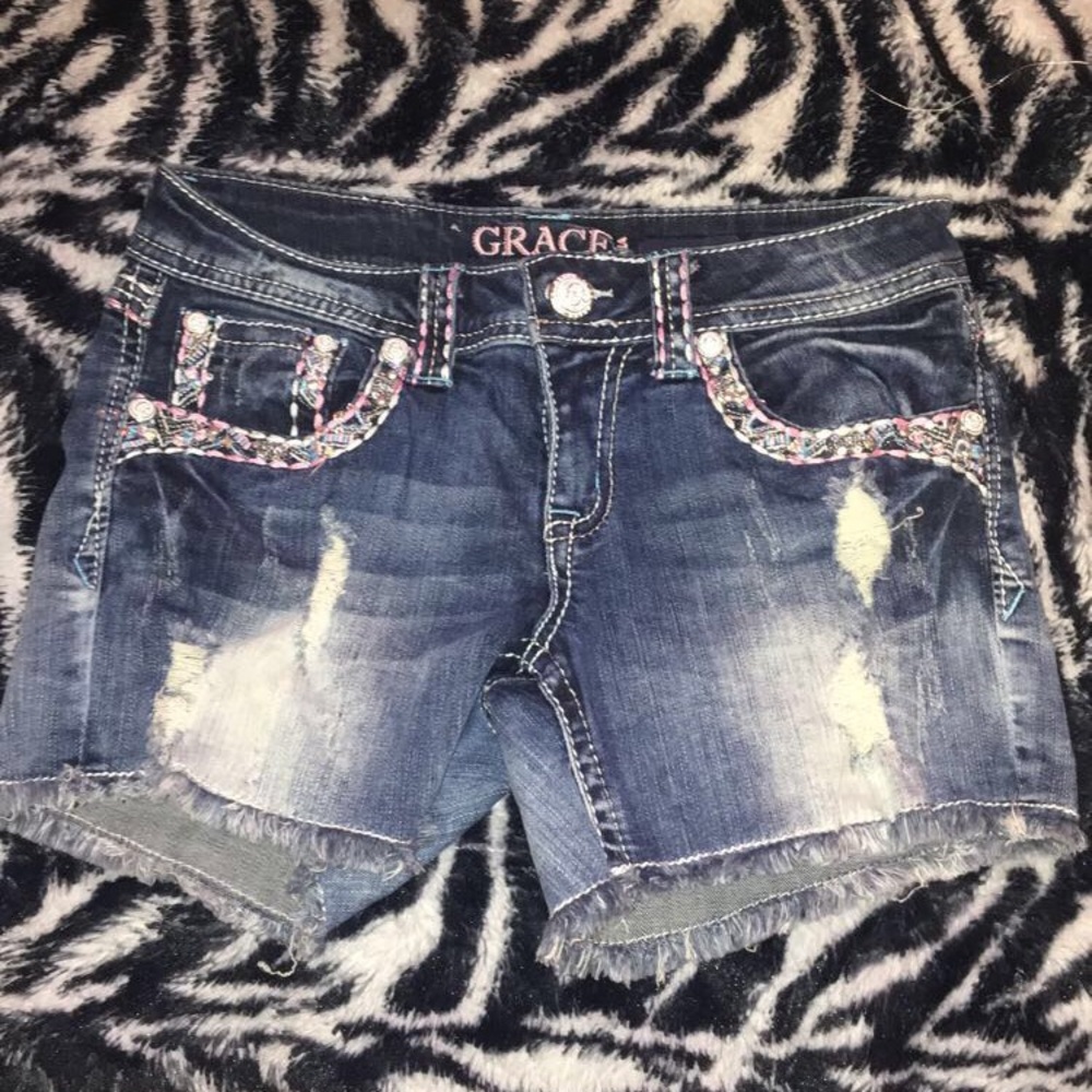 Grace in LA jean shorts